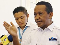 Bahlil Pastikan Harga BBM Subsidi Tidak Akan Naik Sampai Akhir Tahun