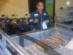 Komplotan Maling Rel Kereta Api Bekas di Jombang Diotaki Pegawai KAI
