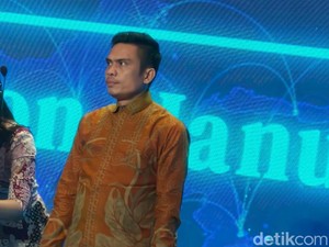 Irson Hanunu Pemenang Individu Konten Kreator Lokal Kreatif