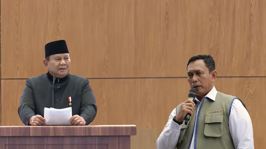 Foto kombinasi Presiden RI Prabowo- Dirut Bulog Ahmad Rizal Ramdani. (CNBC Indonesia)