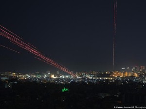 Gencatan Senjata Dimulai, Militer Israel Bertahan di Lebanon