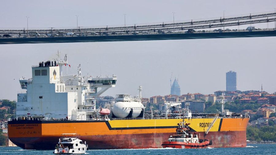 FILE PHOTO: Rosneft's Russian-flagged crude oil tanker Vladimir Monomakh transits the Bosphorus in Istanbul, Turkey, July 6, 2023. REUTERS/Yoruk Isik/File Photo