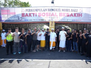 Polantas Menyapa di Besakih, Kakorlantas Temui Perkumpulan Bengkel Mobil Bali