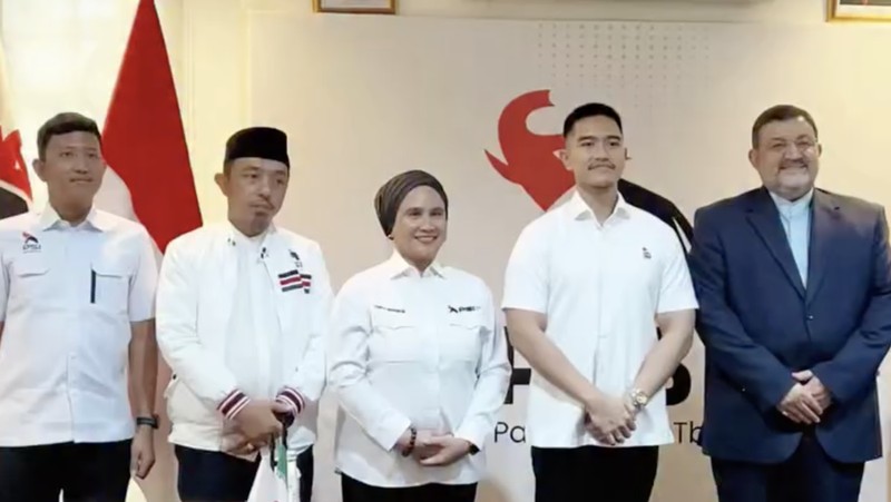 Ketua Umum DPP PSI Kaesang Pangarep menerima kunjungan silaturahmi Duta Besar Iran untuk Indonesia, H.E. Mohammad Boroujerdi. (Instagram/psi_id)