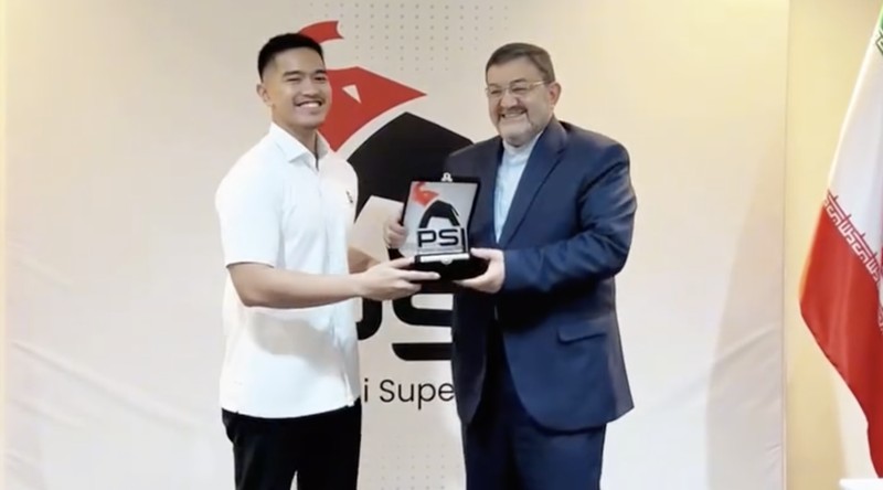 Ketua Umum DPP PSI Kaesang Pangarep menerima kunjungan silaturahmi Duta Besar Iran untuk Indonesia, H.E. Mohammad Boroujerdi. (Instagram/psi_id)