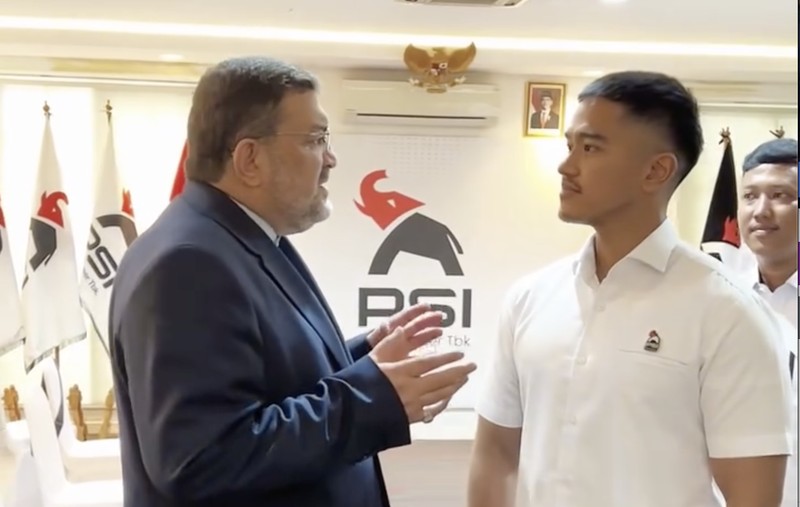 Ketua Umum DPP PSI Kaesang Pangarep menerima kunjungan silaturahmi Duta Besar Iran untuk Indonesia, H.E. Mohammad Boroujerdi. (Instagram/psi_id)