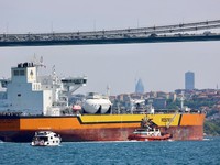 FILE PHOTO: Rosneft's Russian-flagged crude oil tanker Vladimir Monomakh transits the Bosphorus in Istanbul, Turkey, July 6, 2023. REUTERS/Yoruk Isik/File Photo
