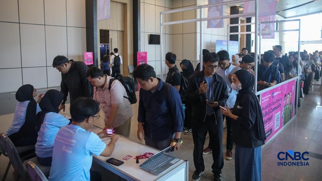 Cari Kerja Makin Susah, Gen Z Teriak: Lulusan S1 Rebutan Loker SMA/SMK