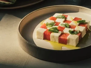 Gak Nyangka! 8 Kombinasi Makanan Nyeleneh Ini Rasanya Bikin Nagih