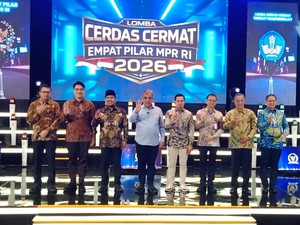 Ketua MPR RI Buka Lomba Cerdas Cermat 4 Pilar di Surabaya, Ini Pesannya
