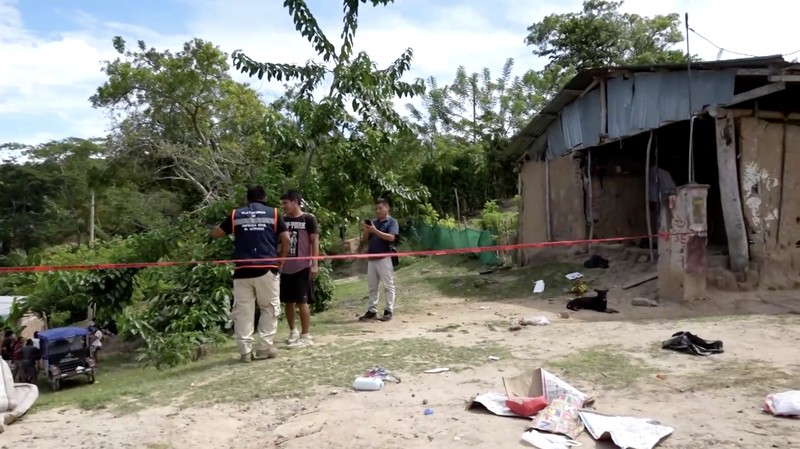 Longsor di Peru utara paksa 172 warga mengungsi, rusak rumah dan sekolah. (Tangkapan Layar Video Reuters/EL DORADO GOVERNMENT)