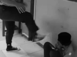 Kasihan! Siswa SMP Tuban Dipukul-Ditendang di Sekolah