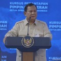 Presiden Prabowo Subianto menyampaikan arahan kepada Ketua DPRD di Seluruh Indonesia yang bertempat di Magelang, Sabtu (18/4/2026). (Tangkapan Layar Youtube/Sekretariat Presiden)