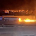 Potret Detik-Detik Truk Tangki Terbakar, Jalan Berubah Jadi Lautan Api