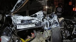 Petaka Truk Rem Blong Berujung 4 Orang Sekeluarga Tewas di Probolinggo