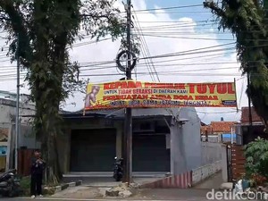 Sering Hilang Uang, Warga Tasik Pasang Spanduk Tuyul