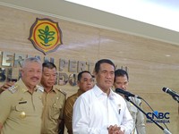 170 Bupati Datang ke Mentan Amran-Tanpa Diwakili, Ada Masalah Apa?