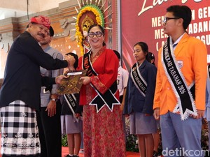 Dikukuhkan sebagai Bunda Literasi, Rai Sanjaya Dorong Minat Baca Anak Tabanan