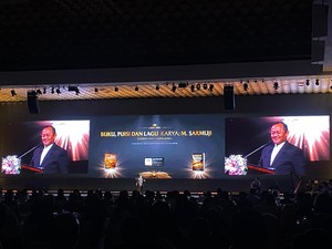Sekjen Golkar Sarmuji Luncurkan Buku hingga Lagu, Kenang Sosok Mendiang Anak