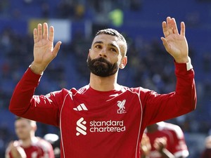 Mo Salah Sejajar Gerrard di Derby Merseyside Terakhirnya
