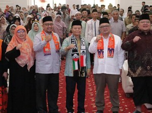 Sosialisasi Keuangan Haji, HNW Puji Penurunan Biaya-Dorong Haji Usia Muda