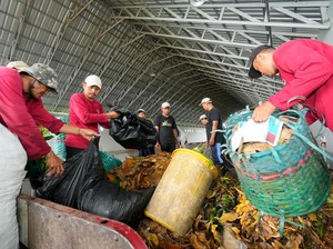 Wujudkan Zero Waste Campus, UMY Inisiasi Tempat Pengolahan Sampah Mandiri