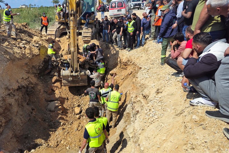 Drone Israel menghantam kota di selatan Lebanon. Peristiwa itu terjadi di tengah gencatan senjata 10 hari yang telah disepakati kedua negara, Senin (20/4/2026). (REUTERS/Marko Djurica)