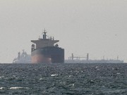 Foto: Suasana lalu lintas kapal di Selat Hormuz, beberapa waktu lalu. (REUTERS/Stringer)