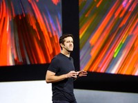 John Ternus, Wakil Presiden Teknik Perangkat Keras Apple ditunjuk sebagai CEO Apple pengganti Tim Cook. (REUTERS/Mason Trinca)