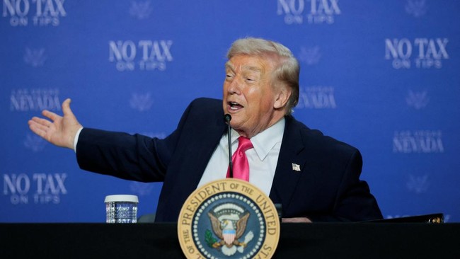 Penembakan di Gedung Putih AS, Trump Dievakuasi-Para Tamu Bersembunyi