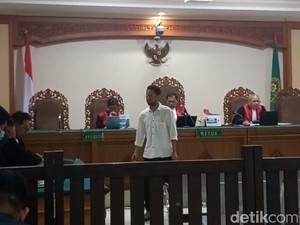 Pleidoi Korupsi Dana Nasabah, I Ketut Tunas Janji Kembalikan Kerugian