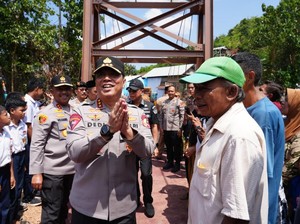Resmikan 17 Jembatan di Kolaka Timur, Wakapolri: Jawab Kebutuhan Warga