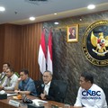 Menteri Koordinator Bidang Pangan Zulkifli Hasan saat konferensi pers i kantornya, Jakarta, Rabu (22/4/2026). (CNBC Indonesia/Martyasari Rizky)