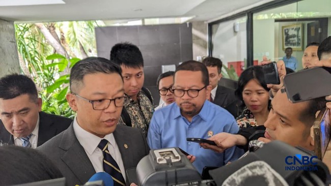 Sugiono Buka-bukaan RI Siap Kirim Orang untuk Program Kosmonot Rusia