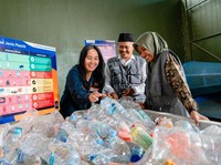 Pengelolaan Limbah Plastik