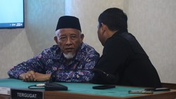 Putusan Belum Siap, Sidang Vonis Eks Bupati Sleman Sri Purnomo Ditunda