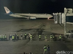 359 Jemaah Kloter 1 Embarkasi Banjarmasin Lepas Landas ke Tanah Suci