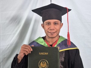 Kisah Abdul, Anak Petani yang Sukses S2-Jadi Wisudawan Terbaik di UNJ