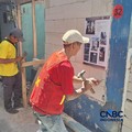 Menteri Perumahan dan Kawasan Permukiman (PKP) Maruarar Sirait saat meninjau renovasi rumah, di Jakarta, Jumat (24/4/2026). (CNBC Indonesia/Chandra Dwi Pranata)