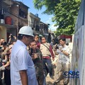 Menteri Perumahan dan Kawasan Permukiman (PKP) Maruarar Sirait saat meninjau renovasi rumah, di Jakarta, Jumat (24/4/2026). (CNBC Indonesia/Chandra Dwi Pranata)