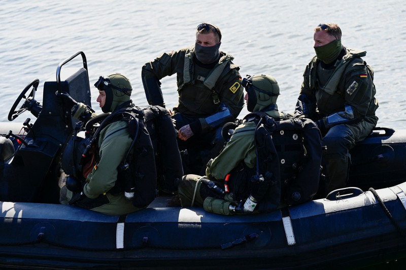 Pemandangan umum kapal-kapal di pangkalan Angkatan Laut Jerman di Kiel, Jerman, 23 April 2026. (REUTERS/Fabian Bimmer)
