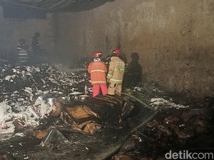 Gudang Rokok di Malang Terbakar Diduga Karena Hal Ini