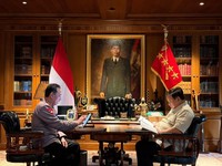 Presiden Prabowo Subianto memanggil Kapolri Jenderal Polisi Listyo Sigit Prabowo di kediaman Hambalang, Jumat, (24/4/2026). (Instagram/sekretariat.kabinet)