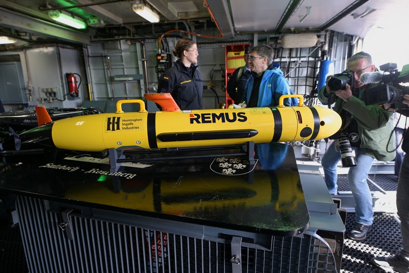 Pemandangan umum kapal-kapal di pangkalan Angkatan Laut Jerman di Kiel, Jerman, 23 April 2026. (REUTERS/Fabian Bimmer)