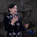 Ketua Dewan Komisioner Otoritas Jasa Keuangan (OJK), Friderica Widyasari menyampaikan keyonote speech dalam acara Top Women Fest 2026 di Sarinah, Jakarta, Sabtu (25/4/2026). (CNBC Indonesia/Tri Susilo)