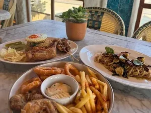 Super Lengkap! 7 Kafe dan Restoran di PIK Andalan Turis Malaysia
