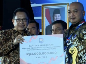 Pemkab Tebo Raih Penghargaan Terbaik Pengendalian Inflasi