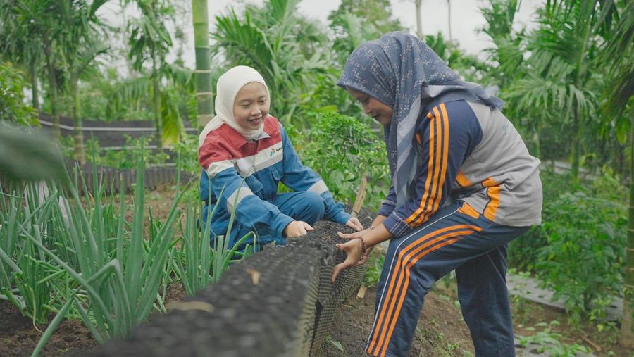 Pertamina Geothermal Energy Area Ulubelu, perusahaan energi terbarukan telah menyuplai listrik sebesar ±20% dari beban puncak listrik di Lampung