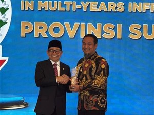 Gubernur Sulsel Raih National Governance Awards Berkat Perkuat Infrastruktur