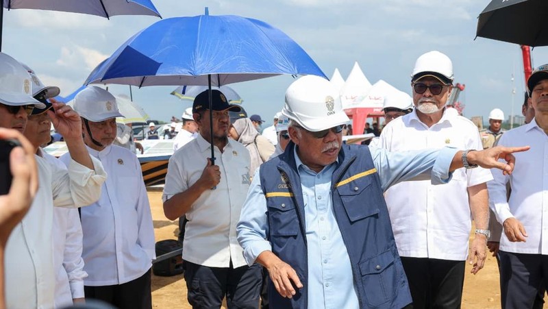 Presiden Prabowo Subianto telah menandatangani desain pembangunan Kawasan Legislatif dan Yudikatif di Ibu Kota Nusantara (IKN). Penandatanganan ini menjadi salah satu langkah dalam memperkuat Nusantara sebagai pusat pemerintahan dan ibu kota politik